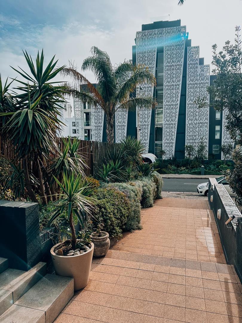 To Let 3 Bedroom Property for Rent in Bantry Bay Western Cape